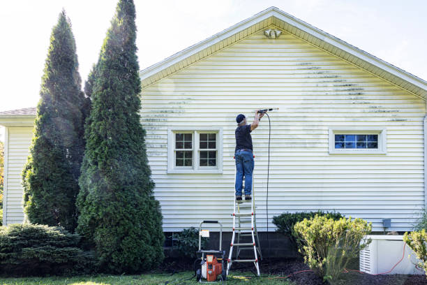 Best Residential Pressure Washing Services  in Markesan, WI