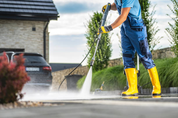 Best Affordable Pressure Washing  in Markesan, WI