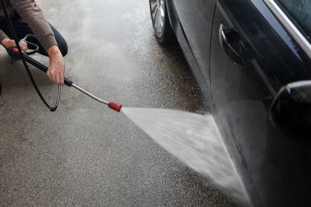 Best Concrete Pressure Washing  in Markesan, WI